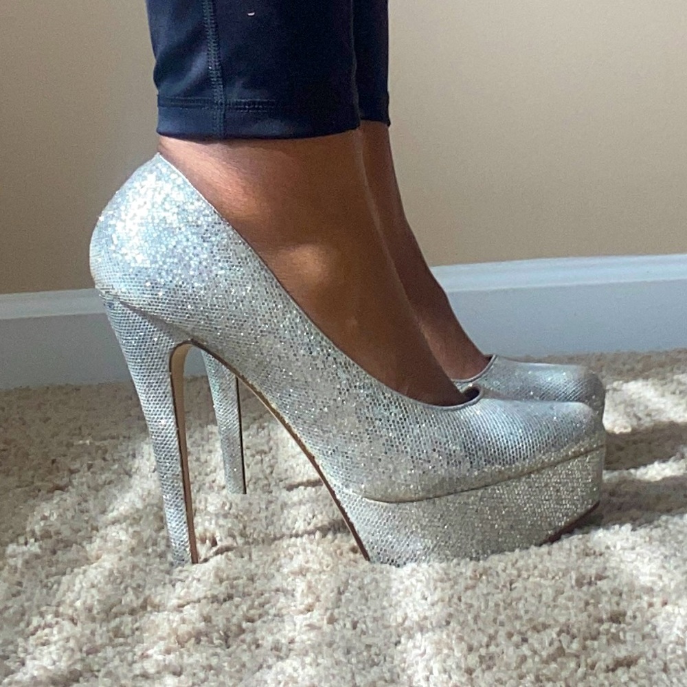 Sequin almond toe platform 5 inch pumps.